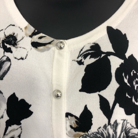 White House Black Market cardigan sweater Medium - Picture 3 of 6